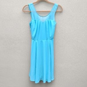 Express Light / Baby Blue Sleeveless Flowing Crossover Back Dress Size 2